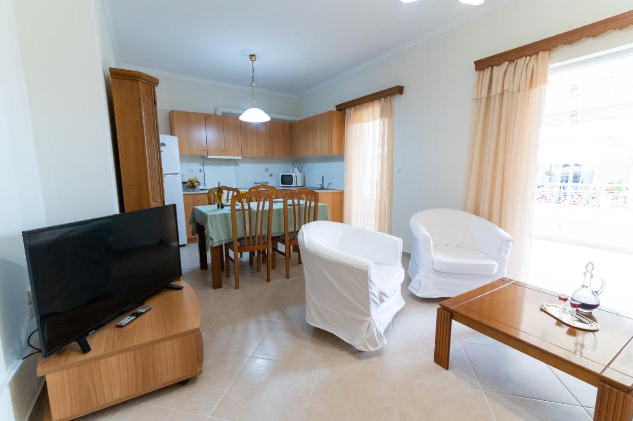 Ikaros Apartment Preveza Luaran gambar