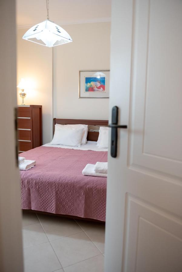 Ikaros Apartment Preveza Luaran gambar