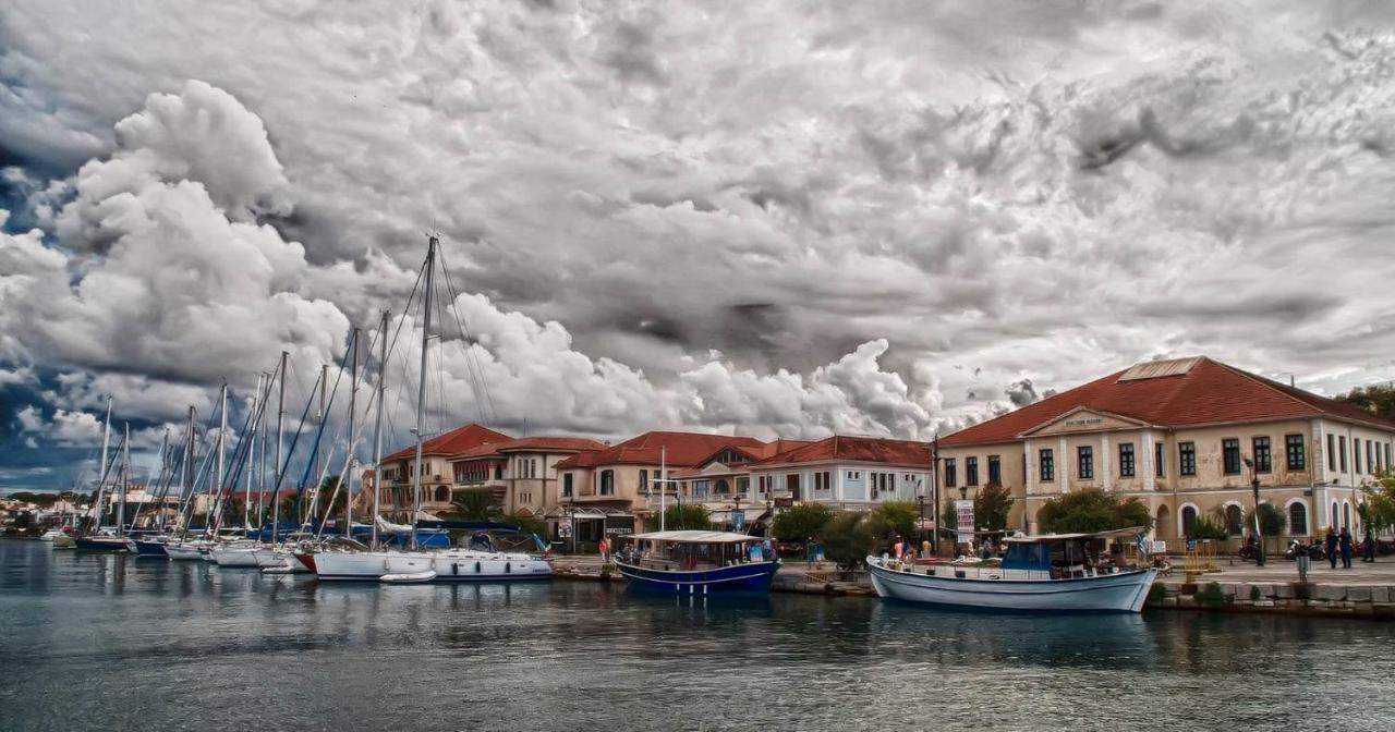 Ikaros Apartment Preveza Luaran gambar